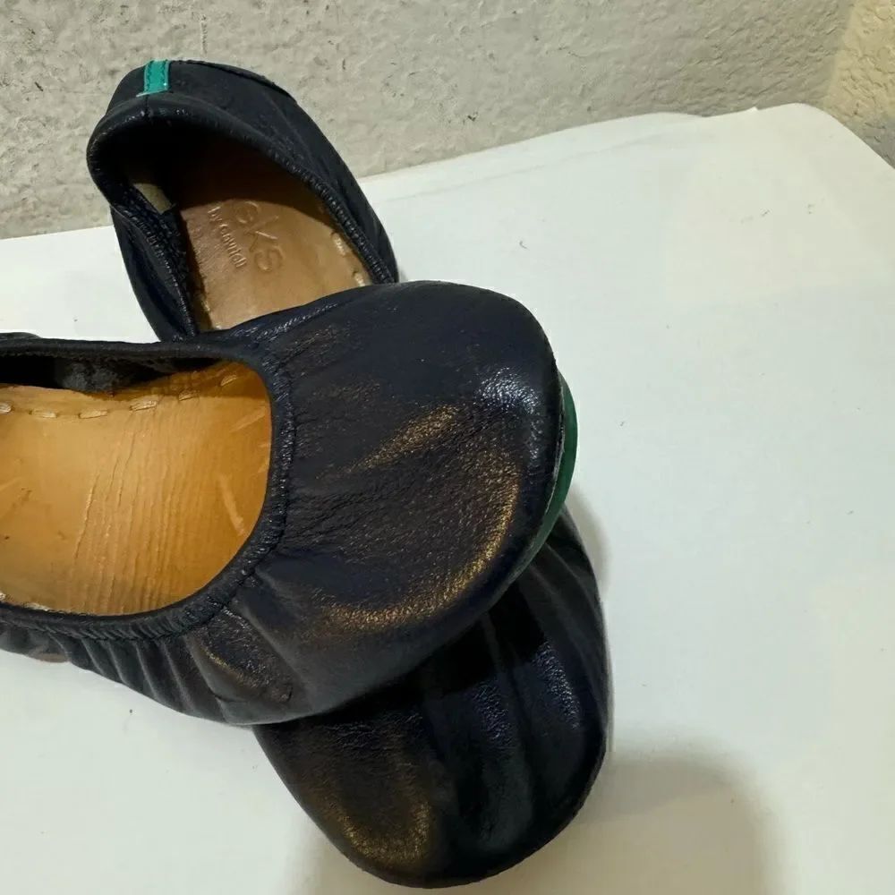 Tieks women size 7 navy and green color - Picture 6 of 8